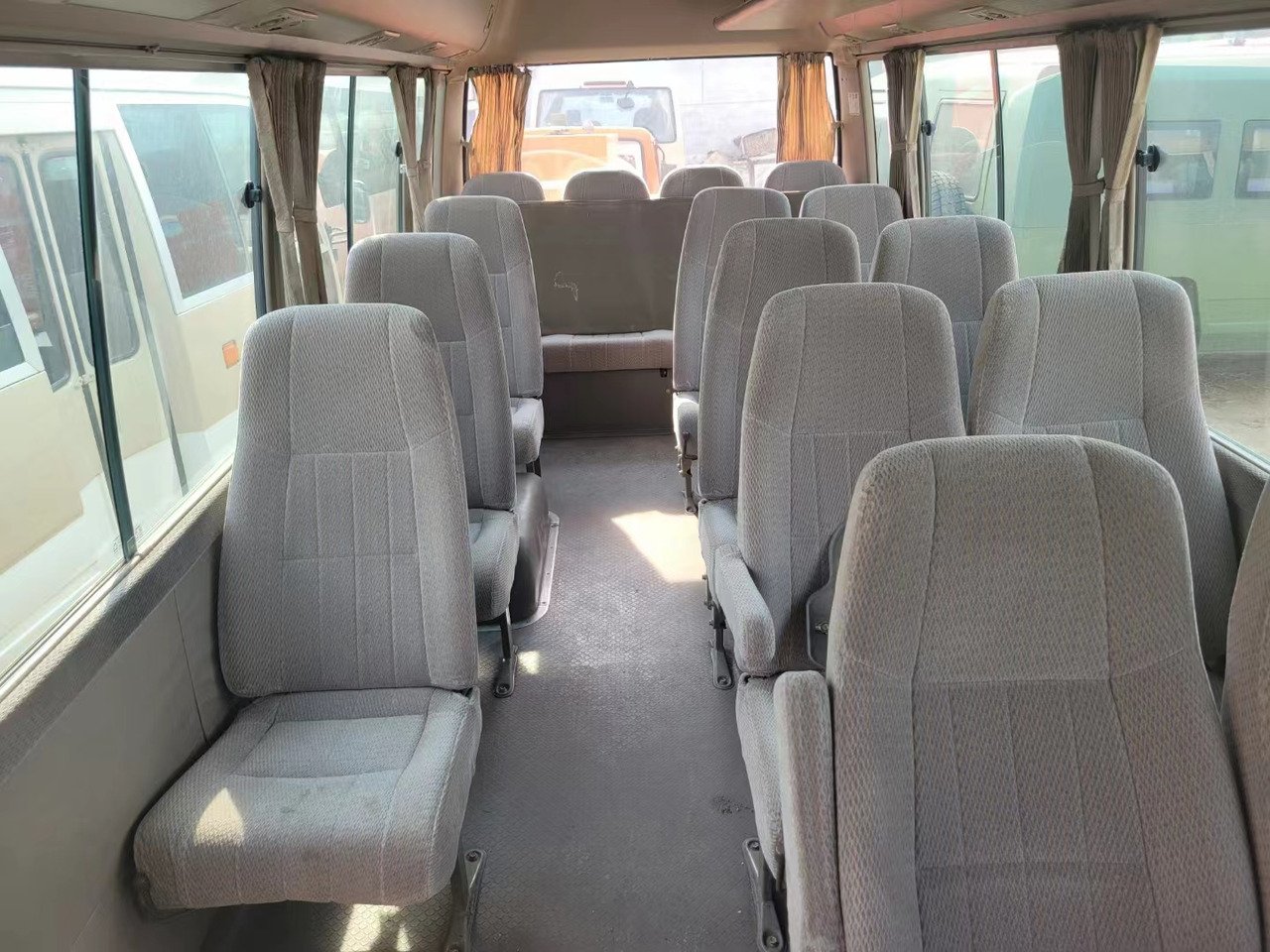 Minibus, Passenger van TOYOTA Coaster city bus passenger van coach: picture 5