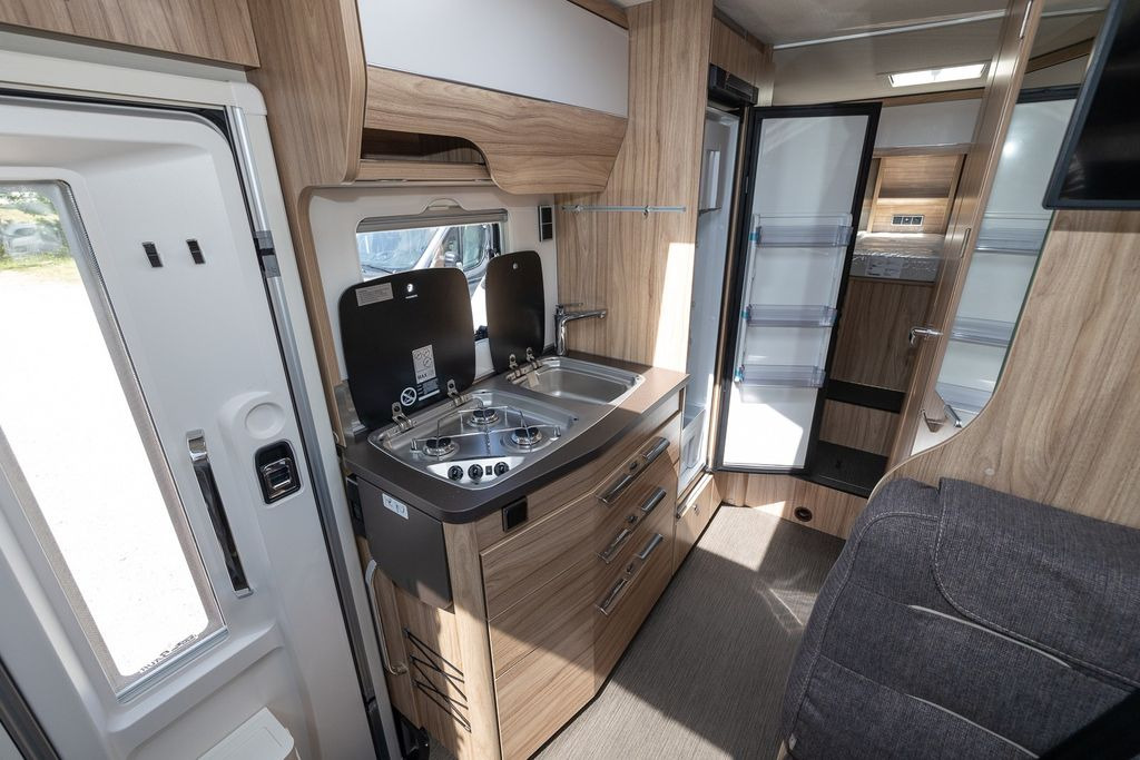 Semi-integrated motorhome HYMER / ERIBA / HYMERCAR ML-T 580 TOP-ANGEBOT*PERFORMANCE STYLE: picture 8