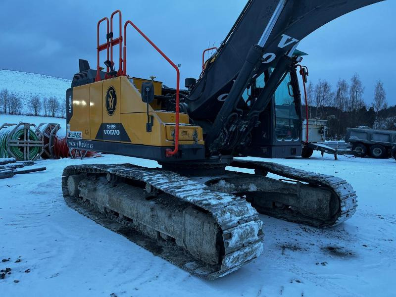 Excavator 2017 Volvo EC 250EL med rotortilt, pusseskuffe og GPS: picture 4