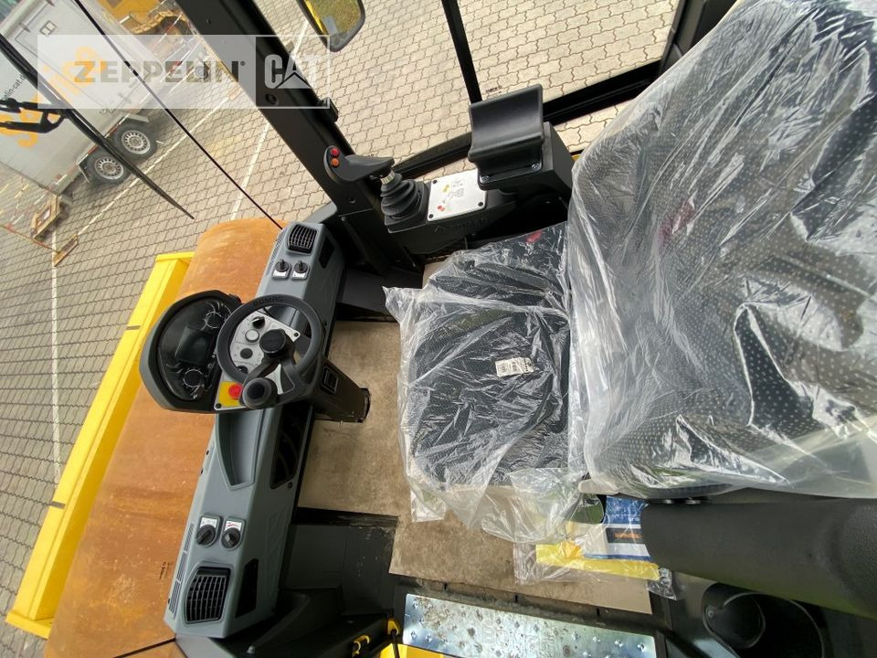 Compactor Bomag BW213D-5: picture 8