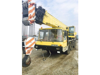 Mobile crane Bumar 42 Tons: picture 4