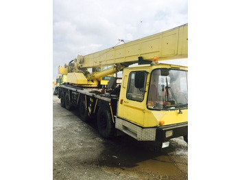 Mobile crane Bumar 42 Tons: picture 2