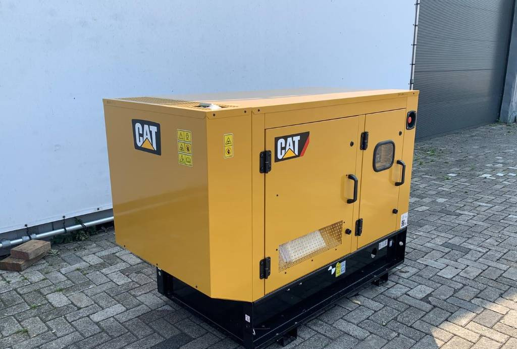Generator set CAT DE13.5E3 - 13.5 kVA Generator - DPX-18001: picture 3