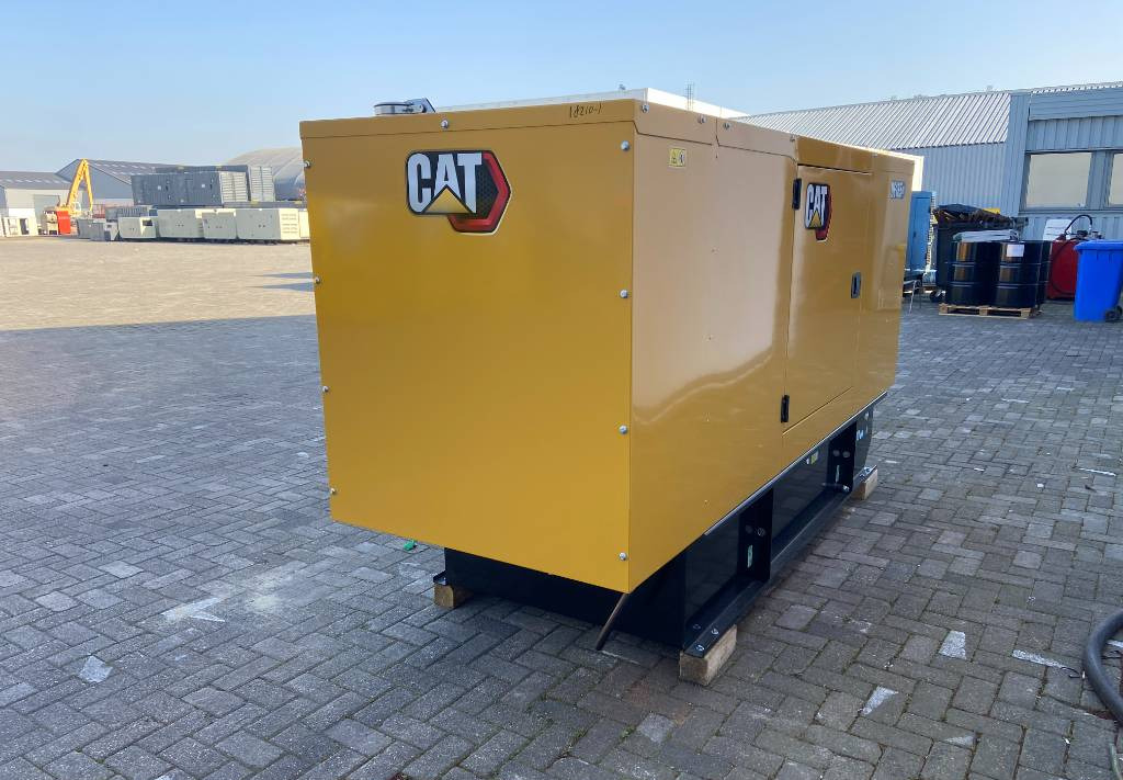 Generator set CAT DE165GC - 165 kVA Stand-by Generator - DPX-18210: picture 3