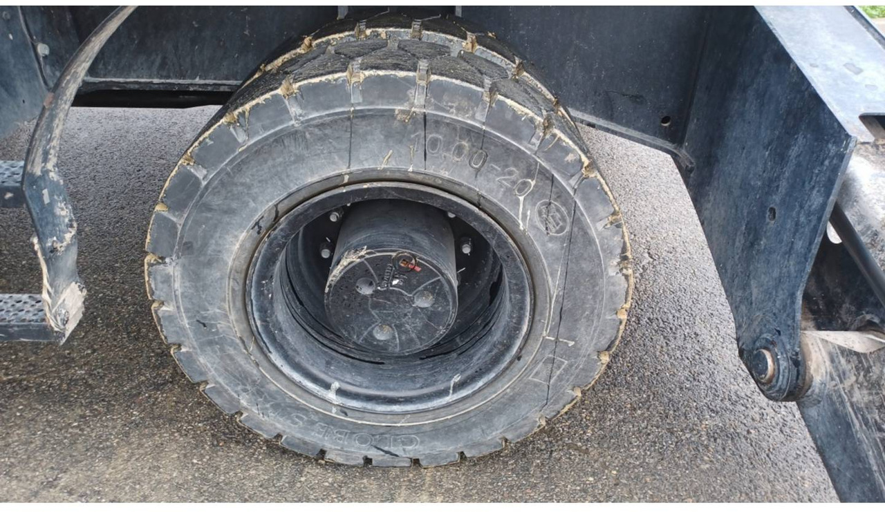 Wheel excavator CAT MH3024: picture 16