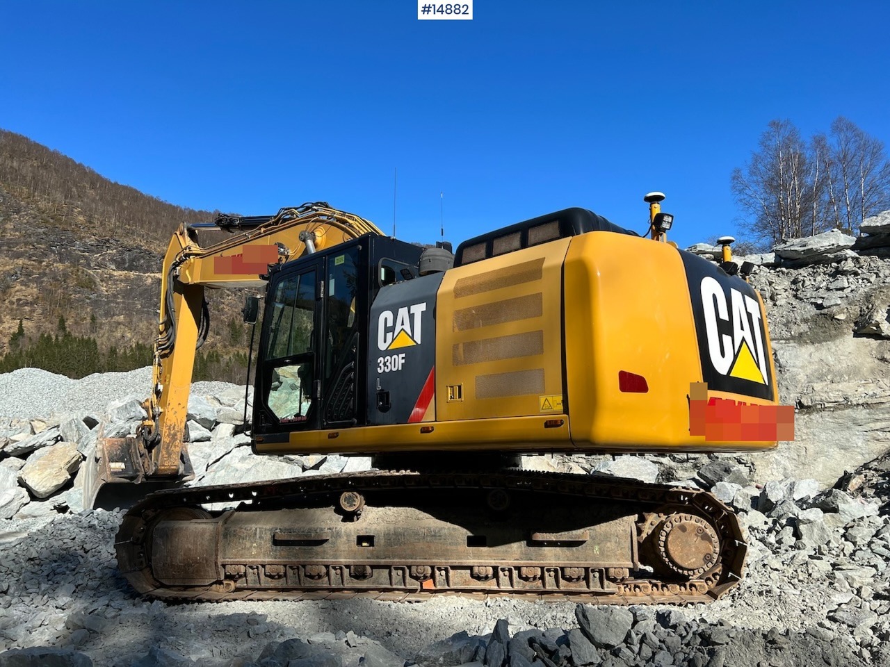 Excavator Caterpillar 330FL: picture 3