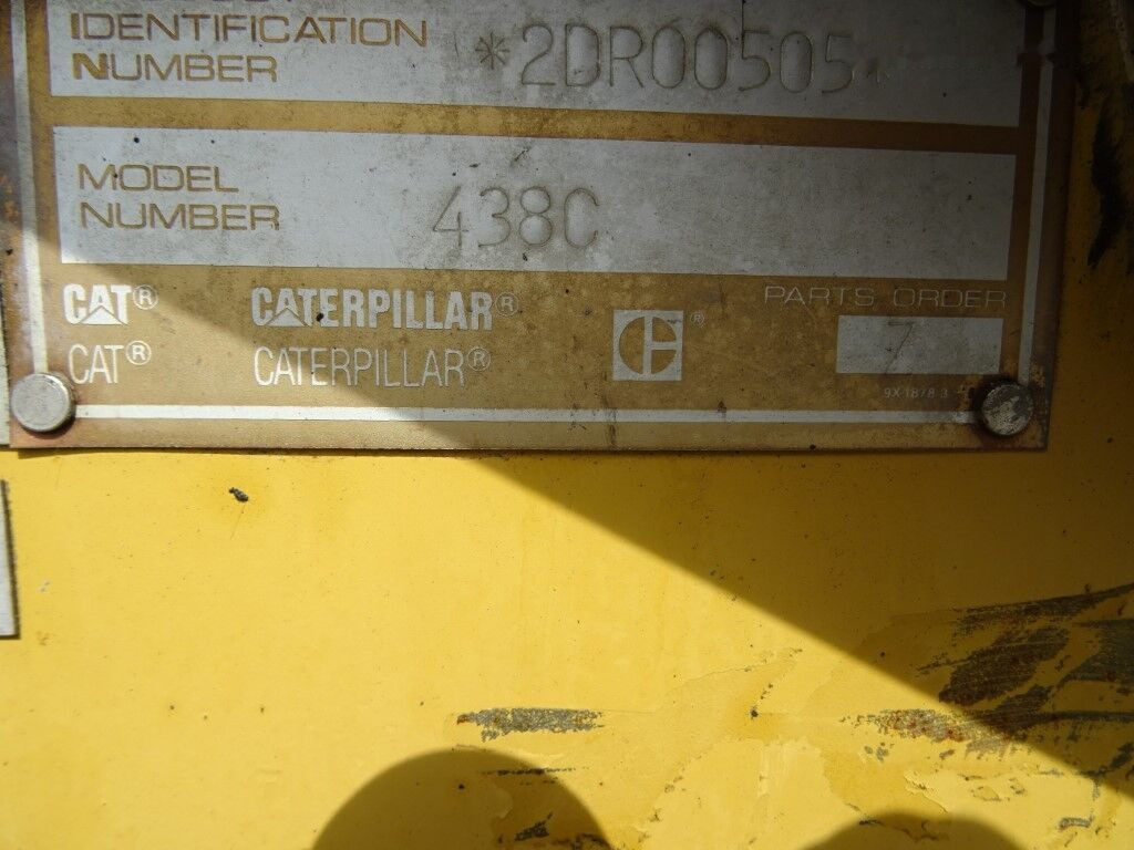 Backhoe loader Caterpillar 438C: picture 12