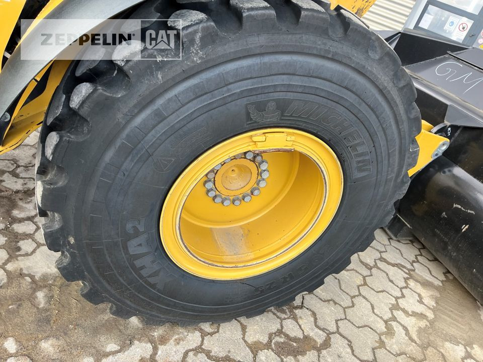 Wheel loader Caterpillar 926M: picture 15