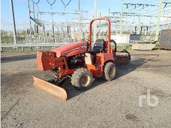 Trencher DITCH WITCH 4x4 Ride On: picture 1