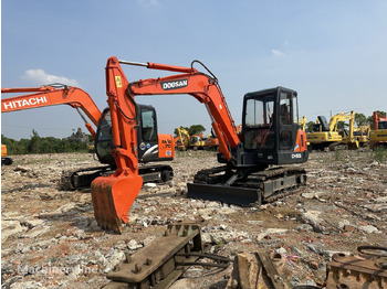 Crawler excavator Doosan DH55: picture 3