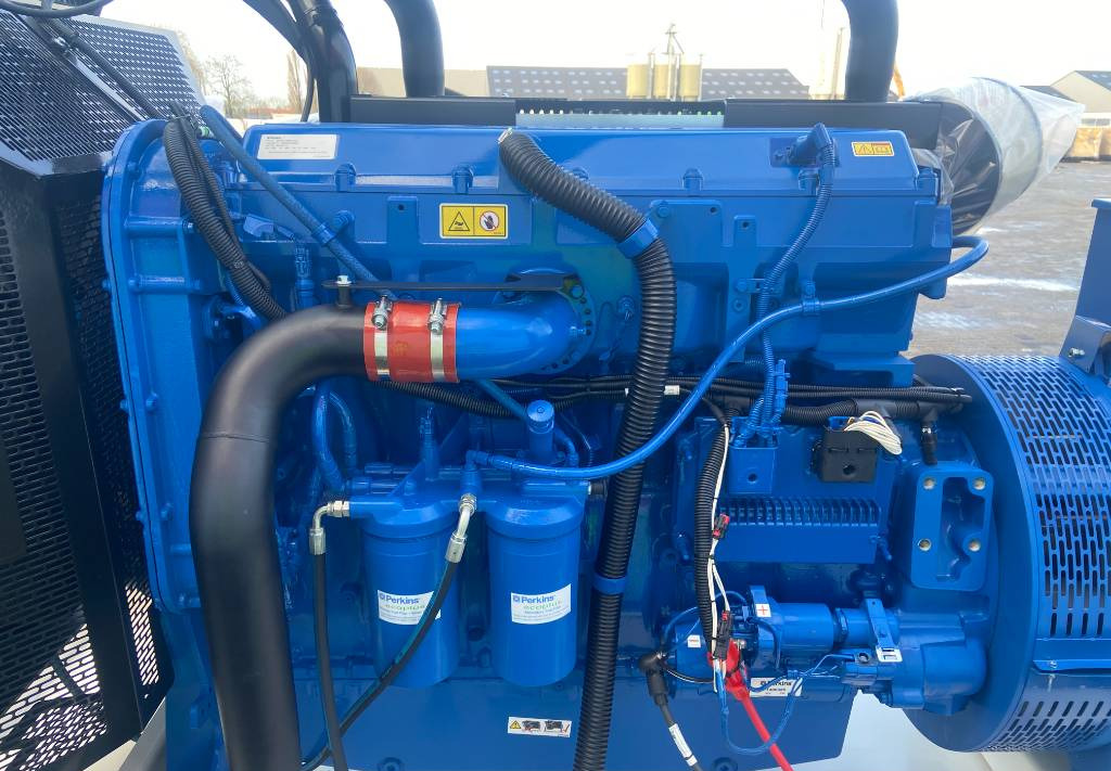 Generator set FG Wilson P605-3 - 605 kVA Genset - DPX-16021-O: picture 7