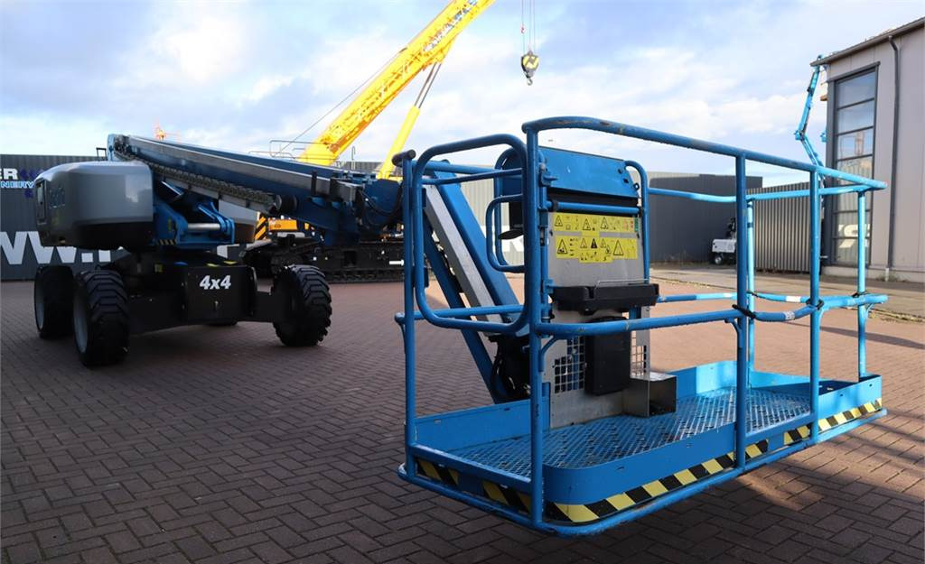 Telescopic boom Genie S65XC Valid inspection, *Guarantee! Diesel, 4x4 Dr: picture 7