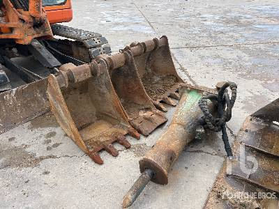 Crawler excavator HITACHI ZX85USBLCN-3 Pelle Sur Chenilles: picture 32