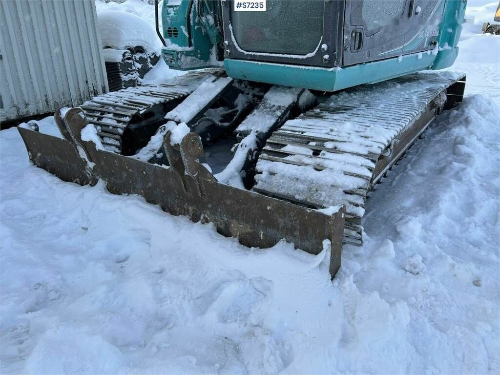 Crawler excavator Kobelco SK140 SRLC-5 Excavator with Engcon rototilt: picture 32