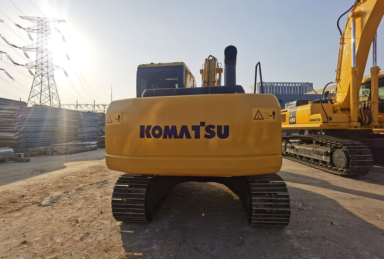 Crawler excavator Komatsu PC130: picture 3
