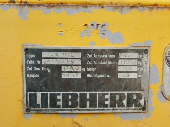 Wheel excavator Liebherr A 912: picture 4