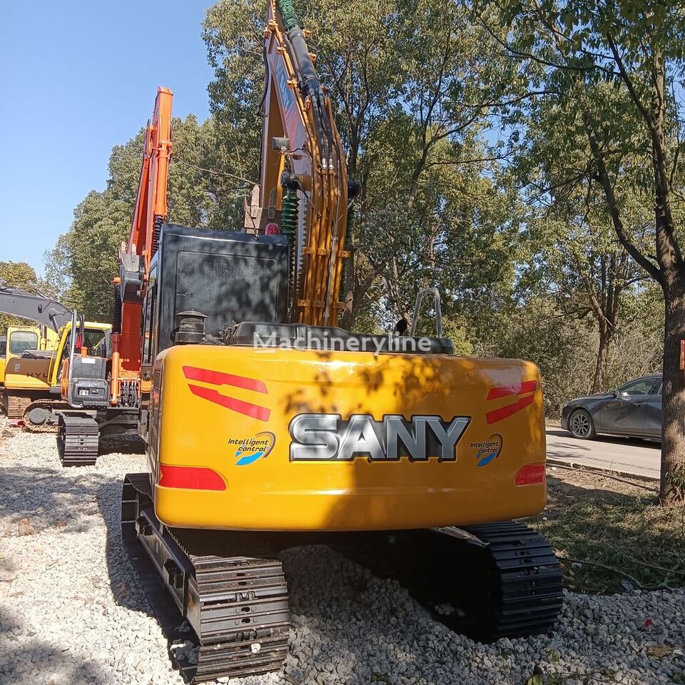 Crawler excavator Sany SY135C: picture 2