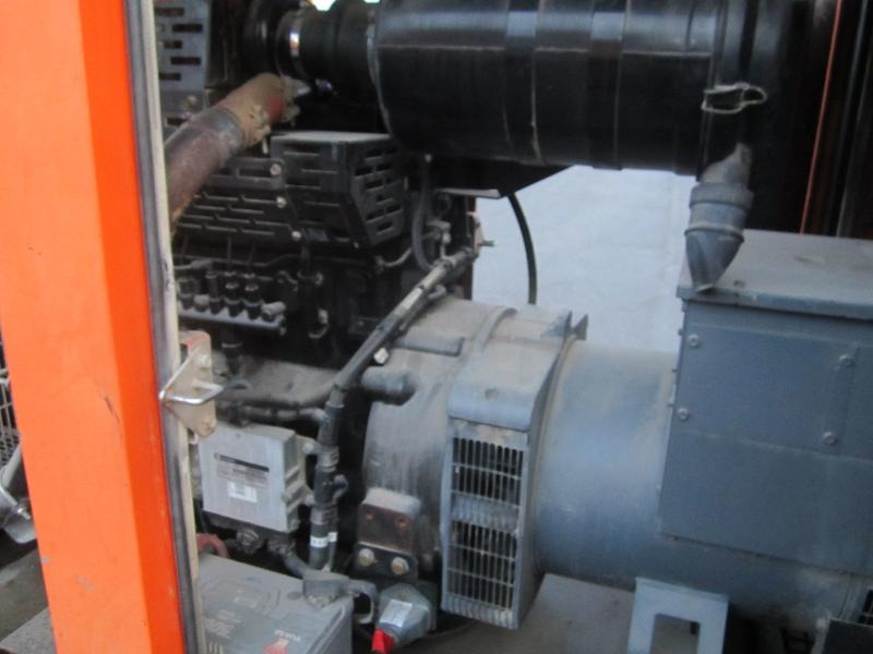 Generator set Sdmo R90: picture 8