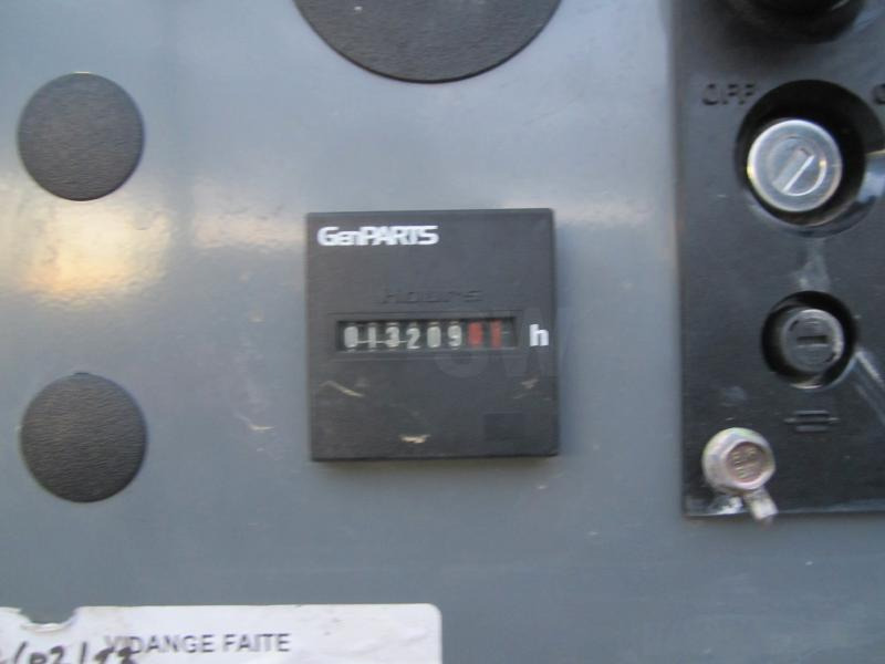 Generator set Sdmo R90: picture 10