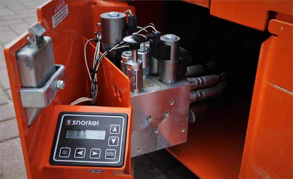 Scissor lift Snorkel S3219E Valid Inspection, *Guarantee! ,Electric, 8m: picture 9