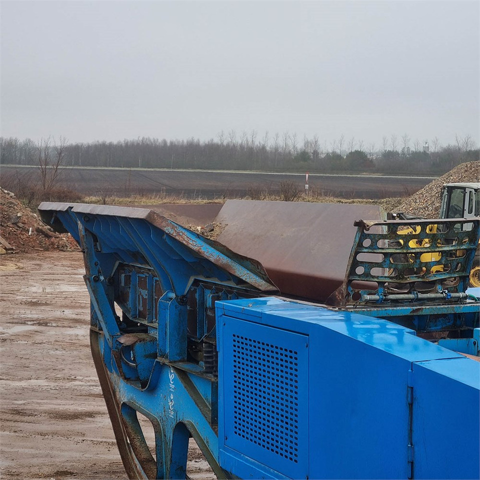 Jaw crusher Terex Pegson XR 400: picture 8