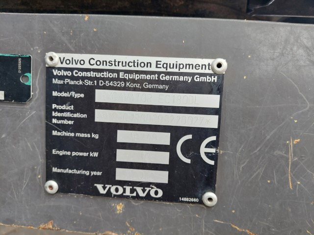 Crawler excavator Volvo EC180DL: picture 10