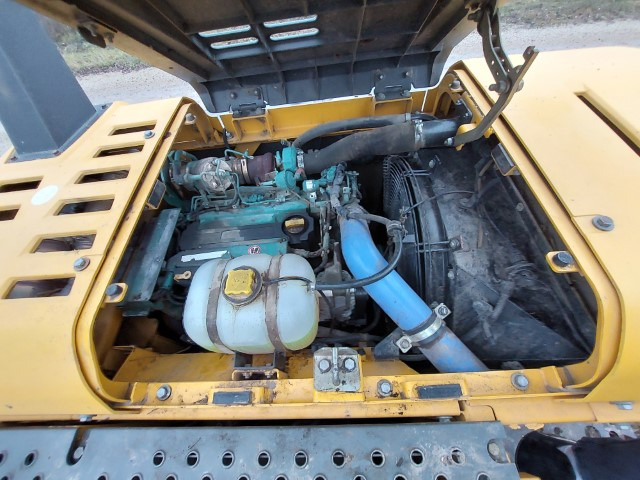 Crawler excavator Volvo EC180DL: picture 8