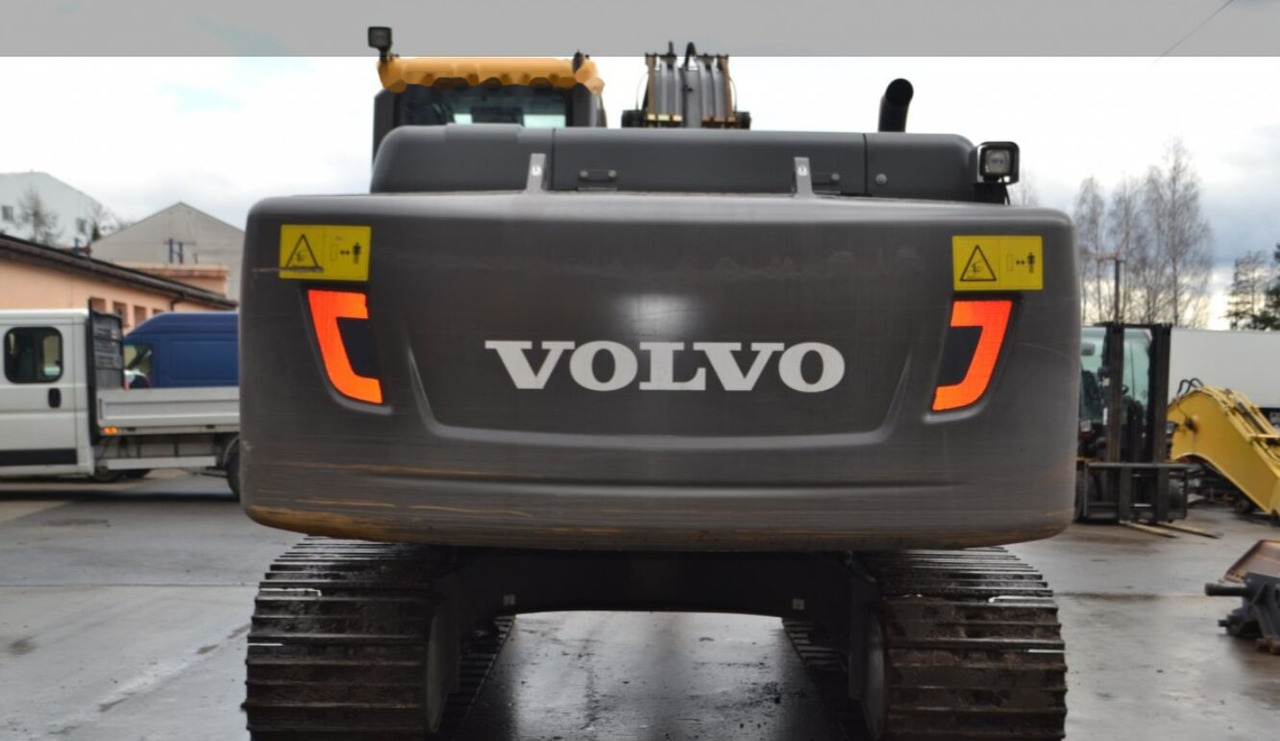 Crawler excavator Volvo EC200: picture 8