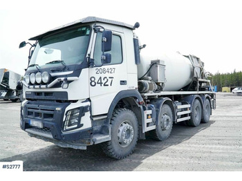 Concrete mixer truck Volvo FMX 8x4 Mixer Truck: picture 5