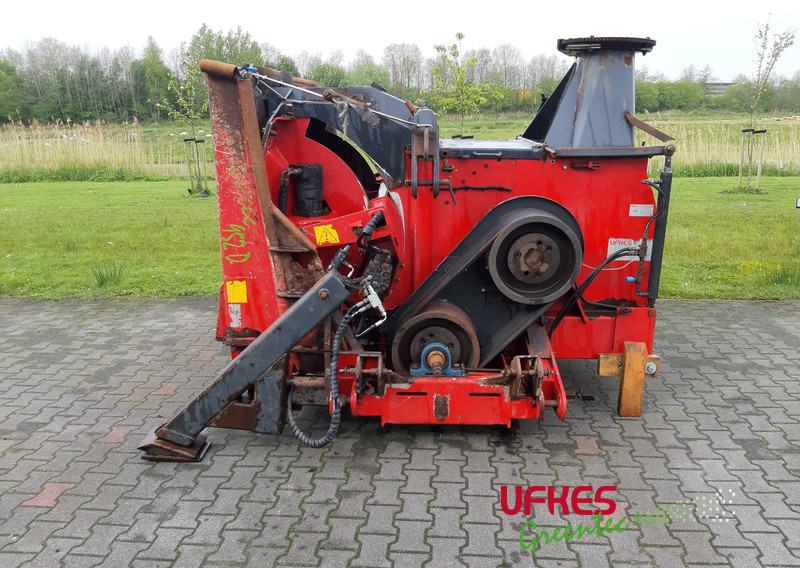 Wood chipper Greentec 952D Xerion: picture 8