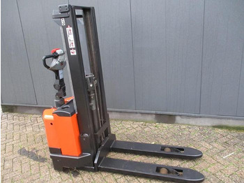 Stacker BT