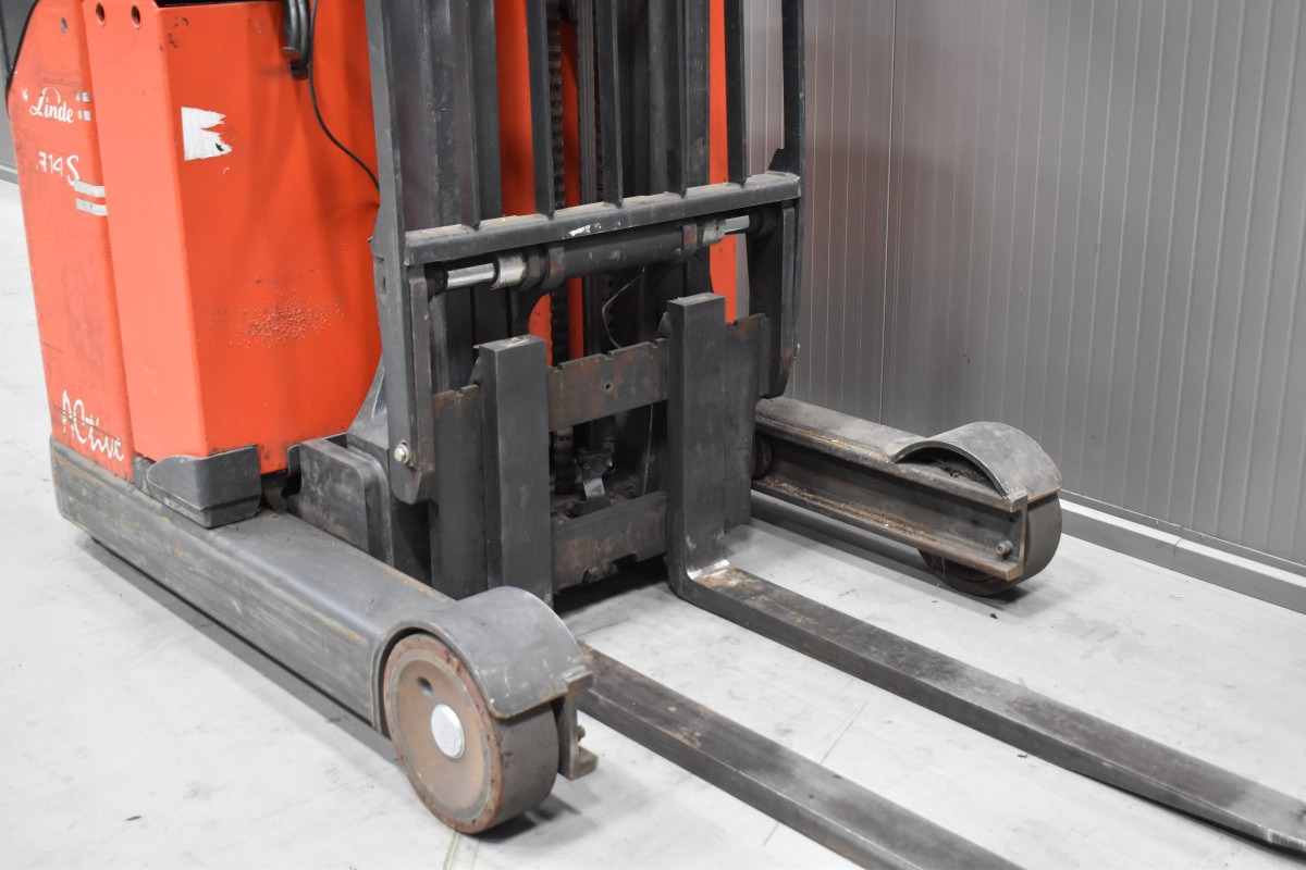 Reach truck LINDE R 14 S-12: picture 5