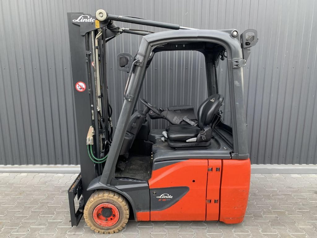 Electric forklift Linde E16C-02: picture 2