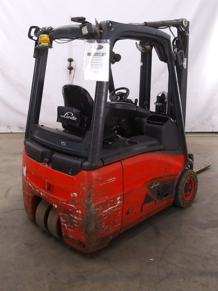 Electric forklift Linde E16-02: picture 2