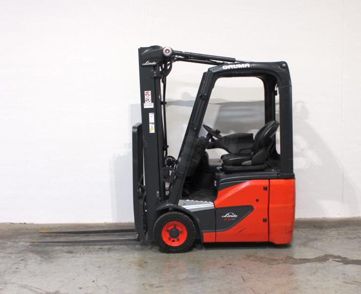 Electric forklift Linde E 12 EVO 386-02: picture 4