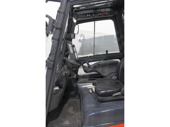 Electric forklift Linde E 30 387: picture 3