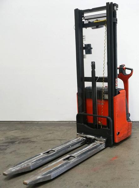 Stacker Linde L 12 1172: picture 2