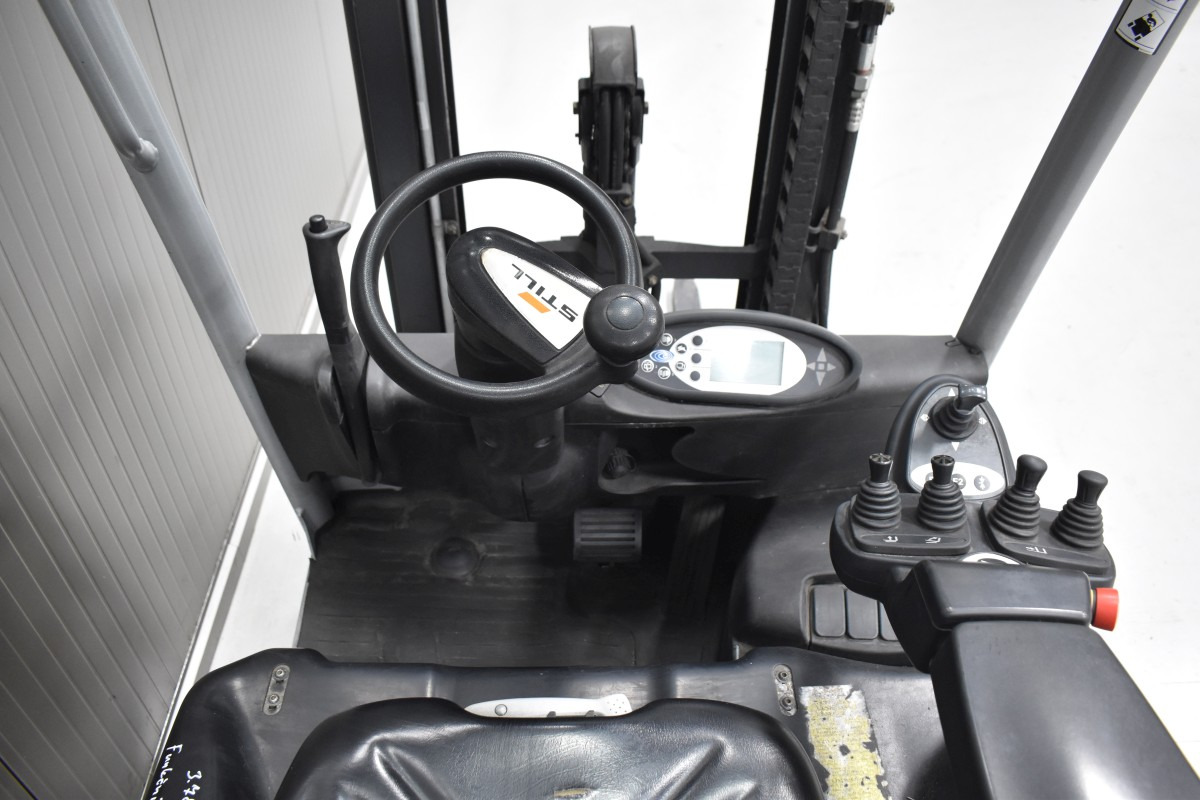 Electric forklift STILL RX 50-10 C: picture 7