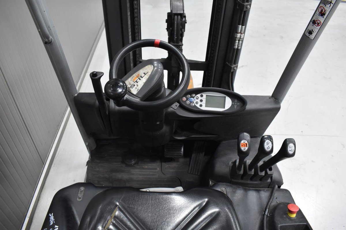 Electric forklift STILL RX 50-15: picture 6