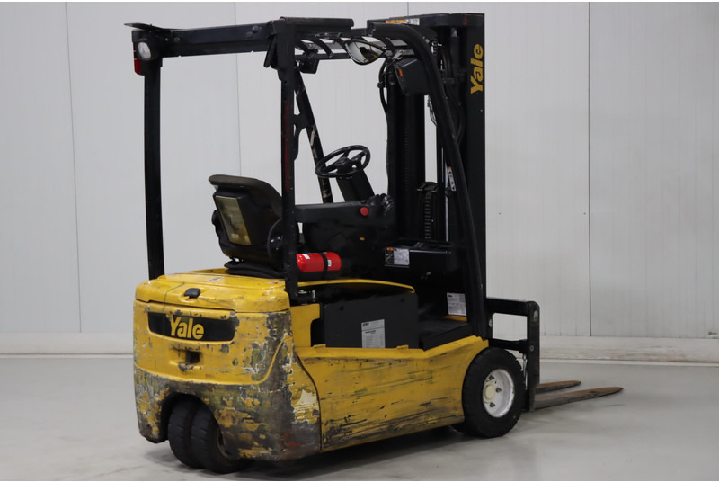 Electric forklift Yale ERP20VT: picture 7