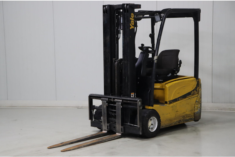 Electric forklift Yale ERP20VT: picture 4