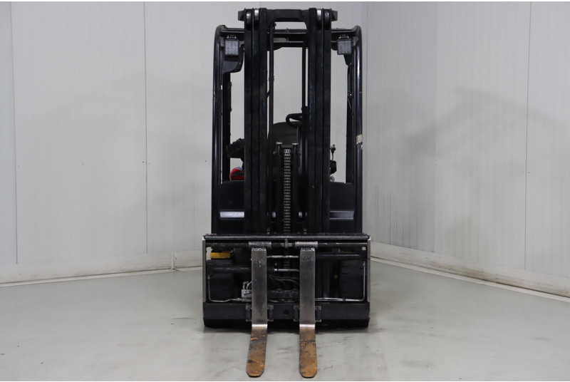 Electric forklift Yale ERP20VT: picture 3