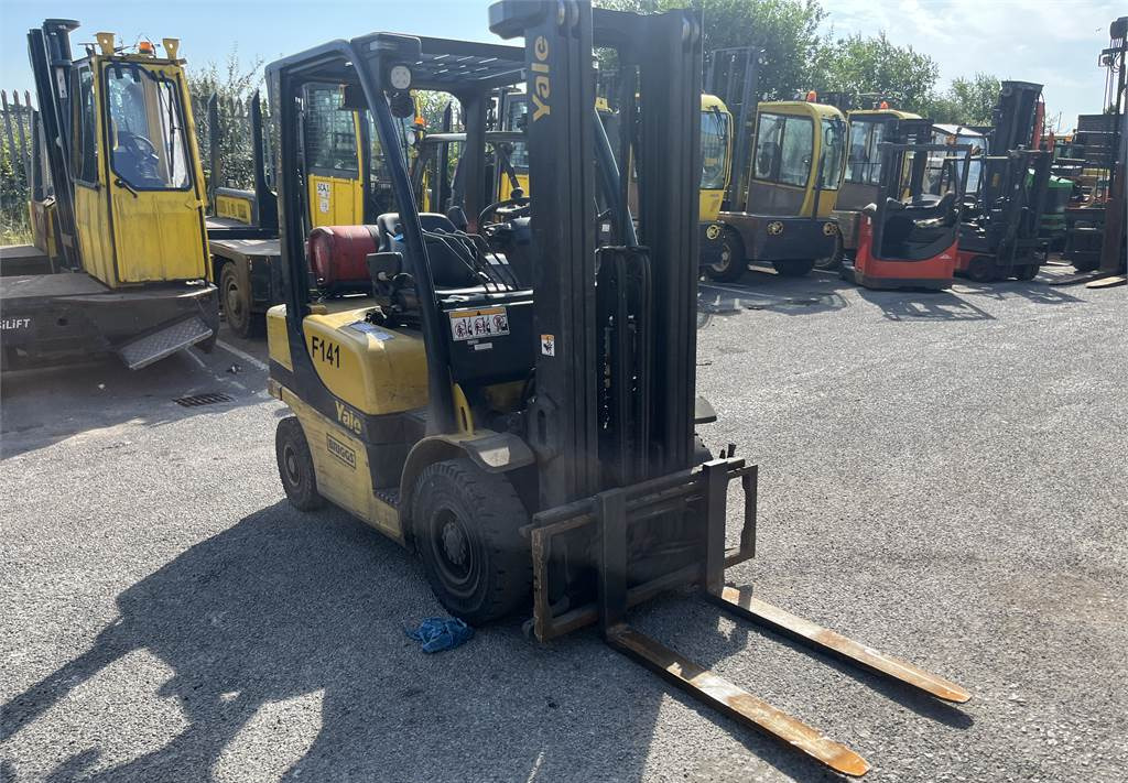 LPG forklift Yale GLP25VX: picture 4