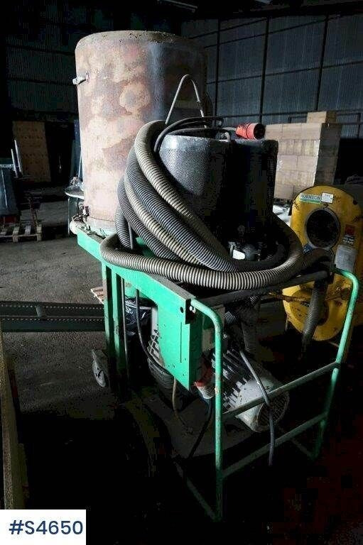 Industrial vacuum cleaner : picture 7