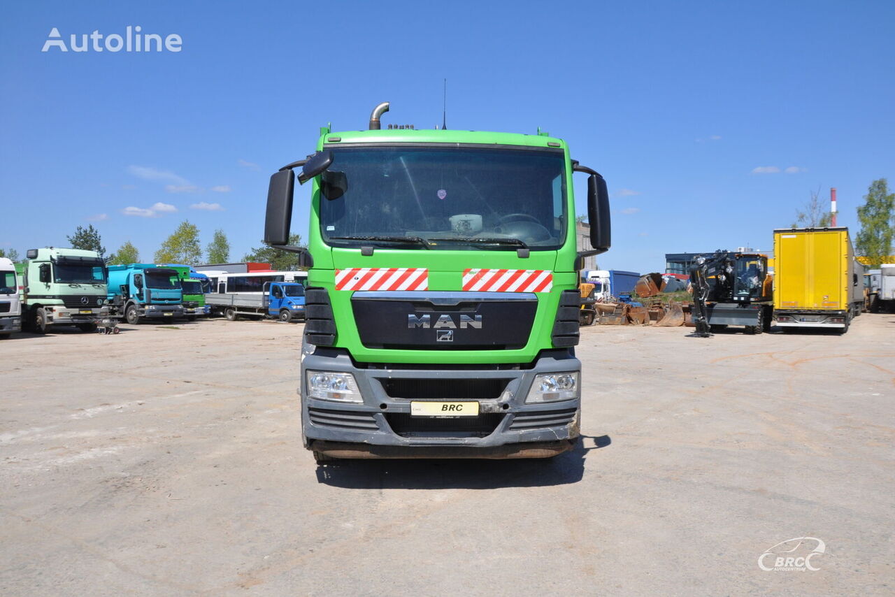 Garbage truck MAN TGS 26.320: picture 3