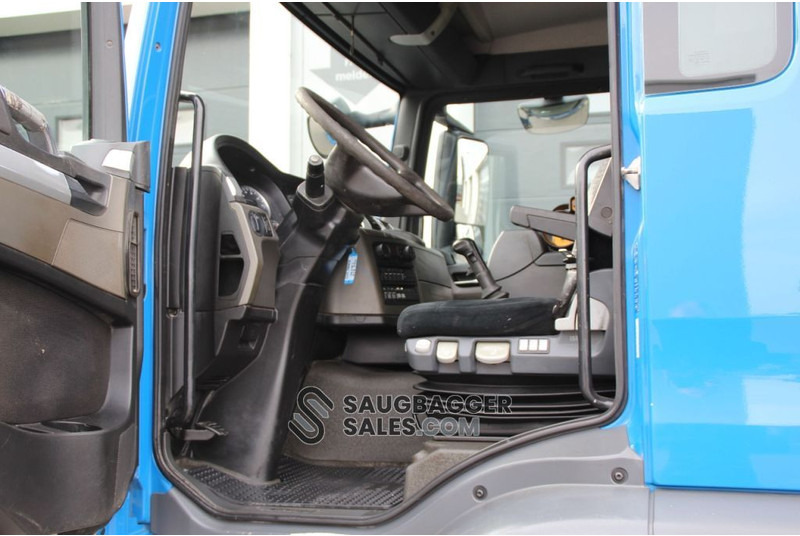 Vacuum truck MAN TGS 35.480 RSP Saugbagger: picture 10