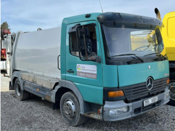 Garbage truck Mercedes-Benz ATEGO 1018: picture 1