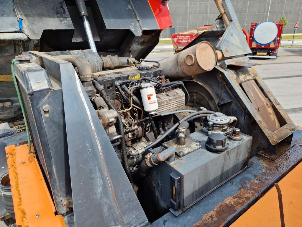 Road sweeper Scania P94 230 4x2 Johnston-Beam JB 625 Kehrmaschine: picture 20