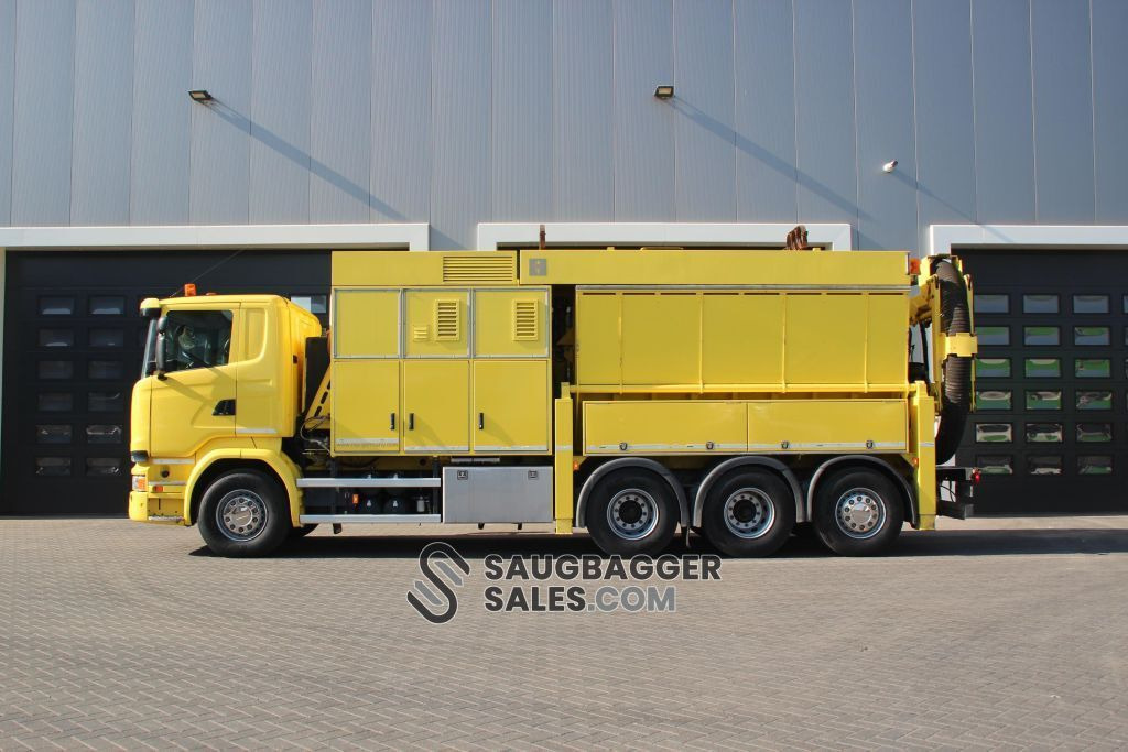 Vacuum truck Scania R580 V8 8X4 Szippantóskocsi: picture 2