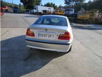 Car BMW 320D: picture 4
